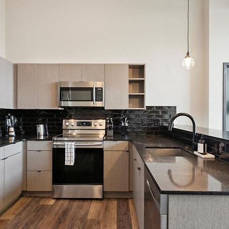 Large 3Br Apts & Studios, Free Parking, Gym, Game Room Philadelphia Luaran gambar