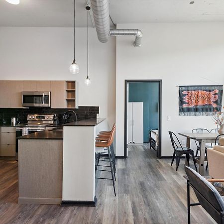 Large 3Br Apts & Studios, Free Parking, Gym, Game Room Philadelphia Luaran gambar