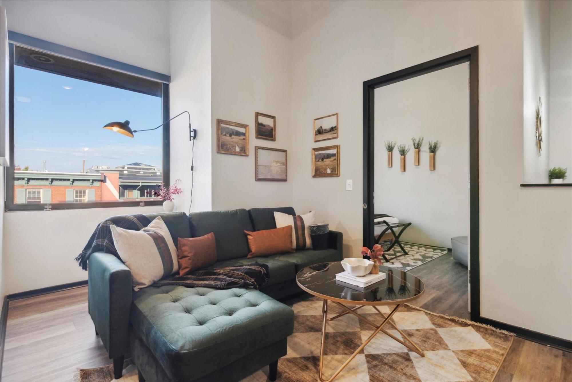 Large 3Br Apts & Studios, Free Parking, Gym, Game Room Philadelphia Luaran gambar