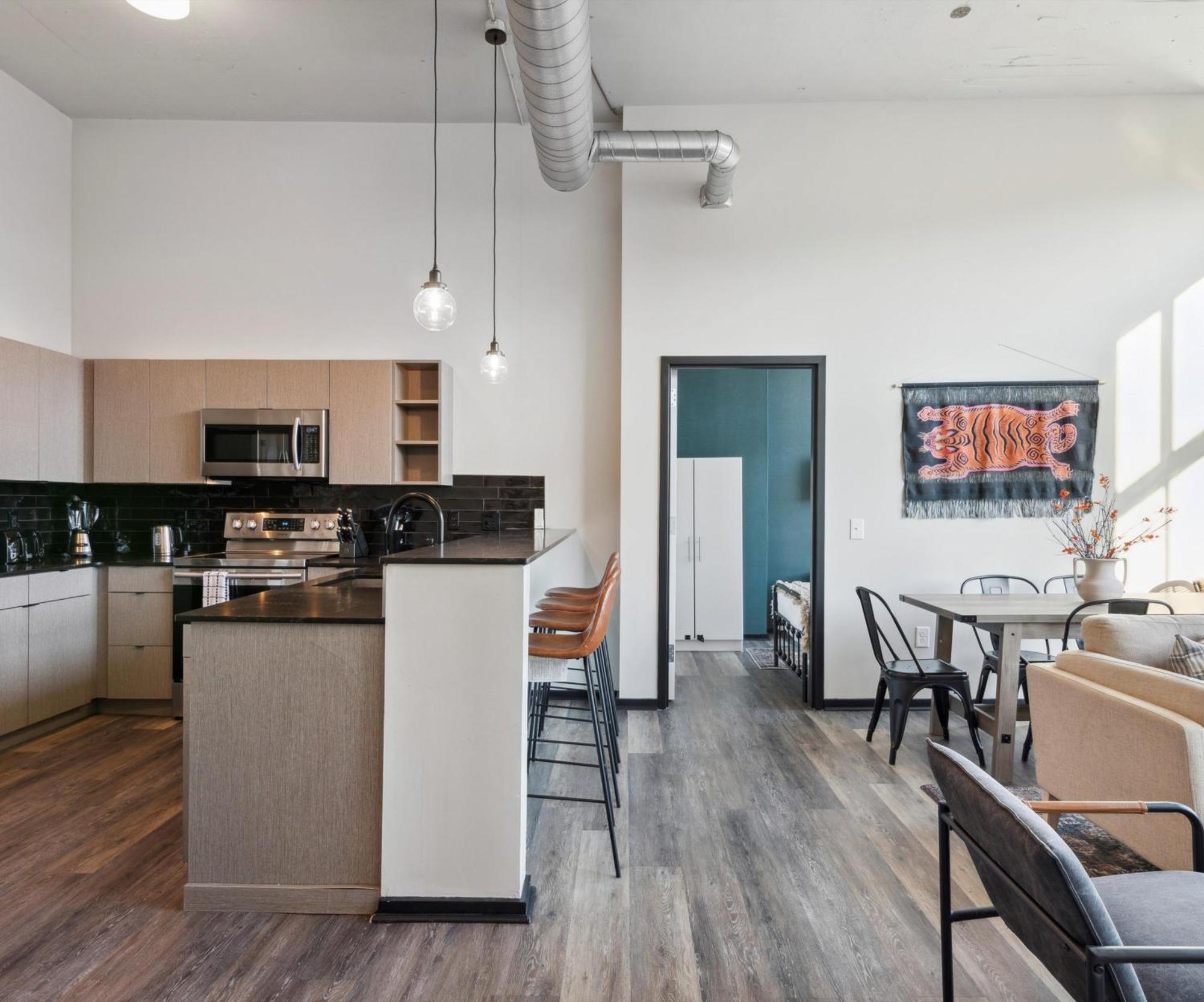 Large 3Br Apts & Studios, Free Parking, Gym, Game Room Philadelphia Luaran gambar