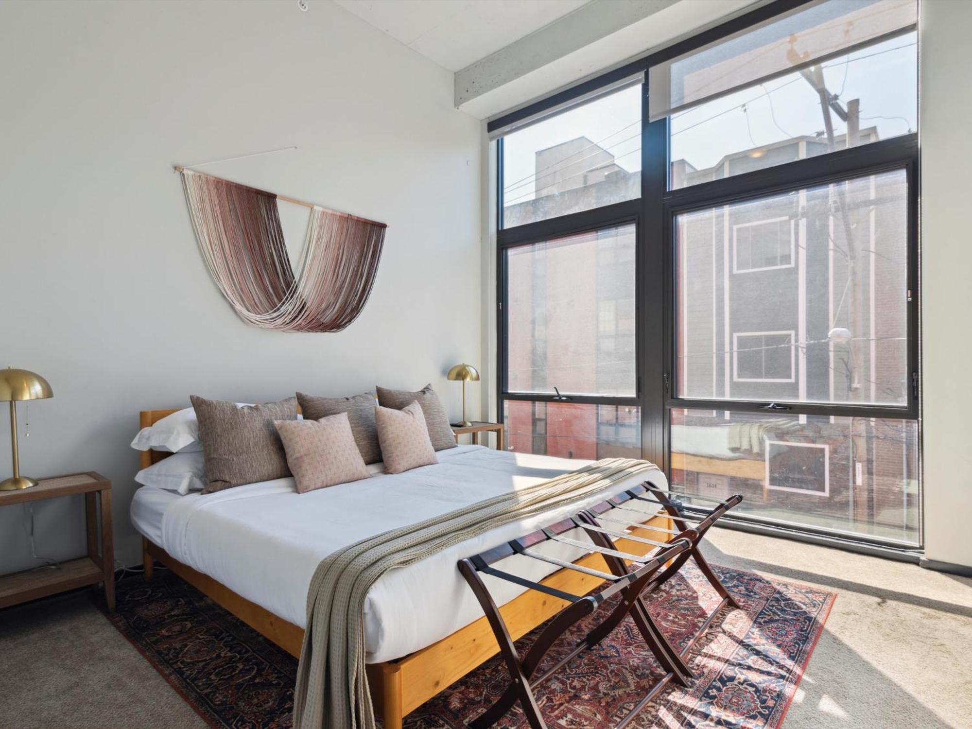Large 3Br Apts & Studios, Free Parking, Gym, Game Room Philadelphia Luaran gambar