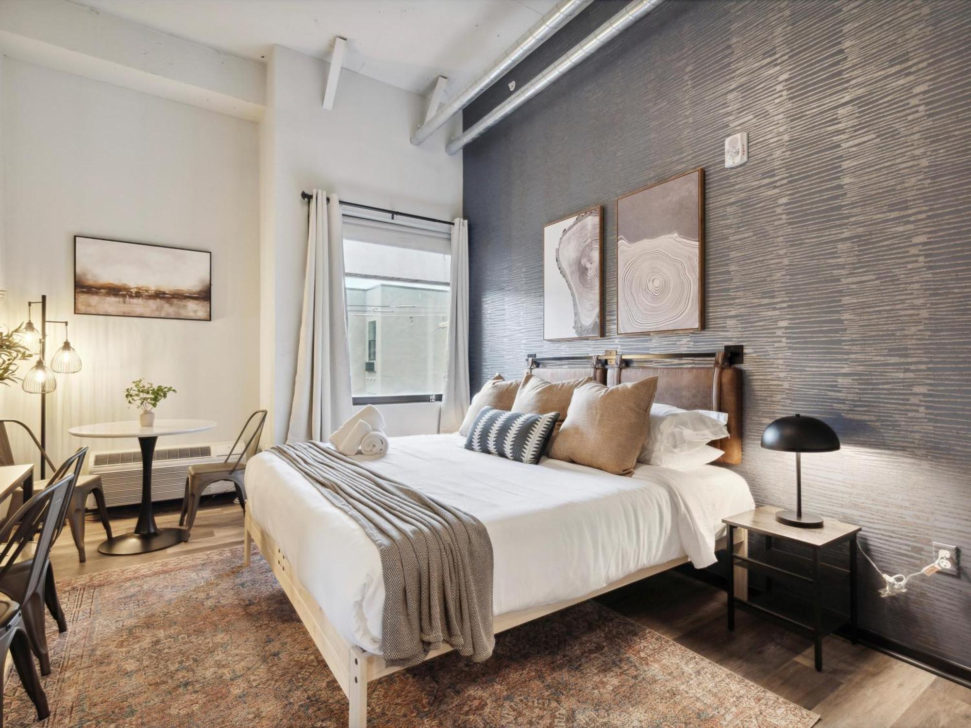 Large 3Br Apts & Studios, Free Parking, Gym, Game Room Philadelphia Luaran gambar