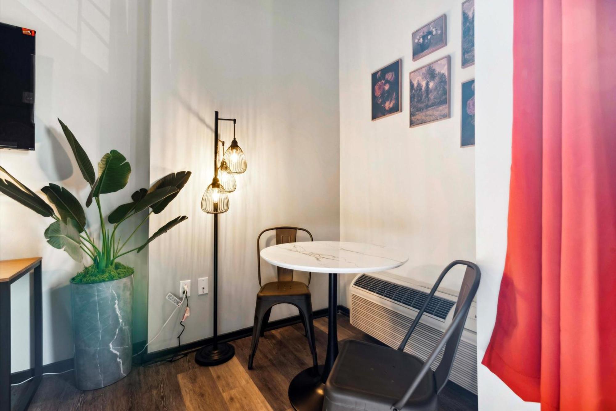 Large 3Br Apts & Studios, Free Parking, Gym, Game Room Philadelphia Luaran gambar