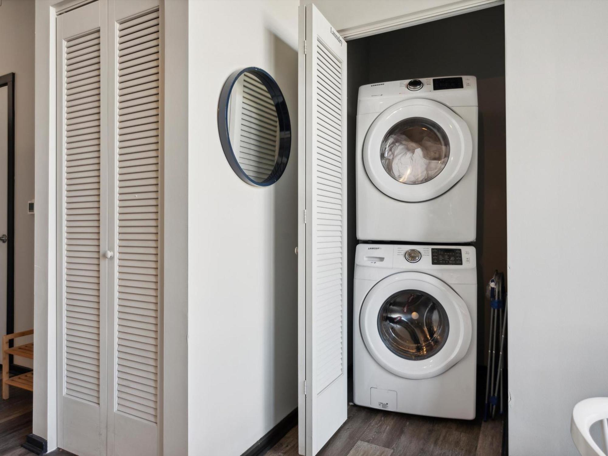 Large 3Br Apts & Studios, Free Parking, Gym, Game Room Philadelphia Bilik gambar